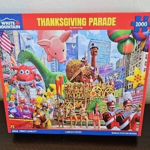 THANKSGIVING PARADE 1000 PIECE WHITE MOUNTAIN PUZZLE